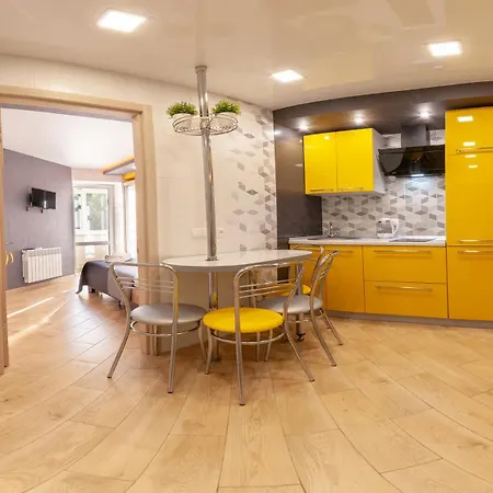 Yellow Loft Luxury Apartments With 2 Bedrooms Poltava Exterior photo