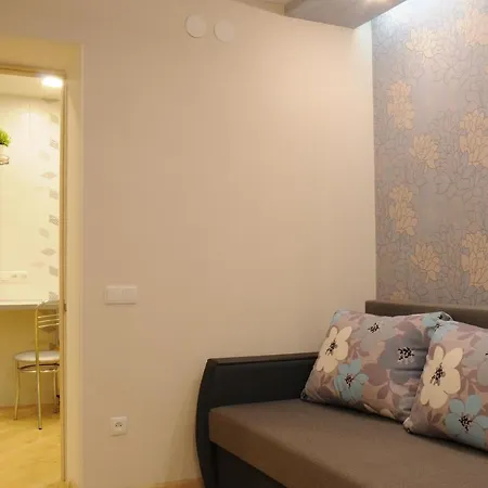 Yellow Loft Luxury Apartments With 2 Bedrooms Poltava Exterior photo